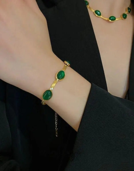 Elegant Dropdash Valentine's Week Green Gemstone Bracelet with Gold Accents, perfect for romantic gifts