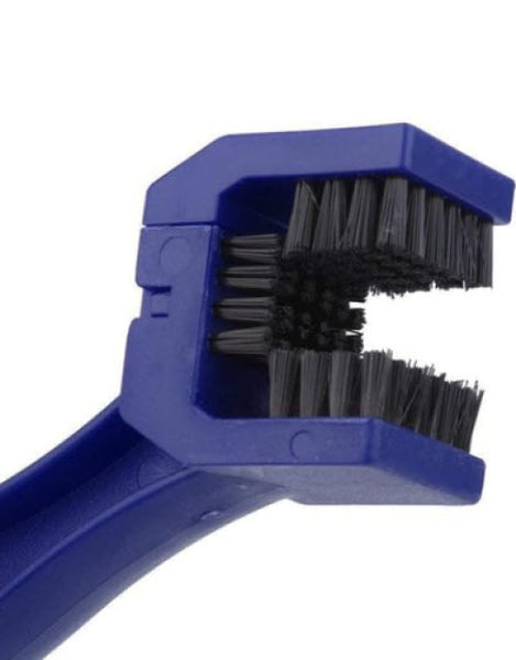 Dropdash motorcycle chain cleaning tool with durable bristles for effective cleaning